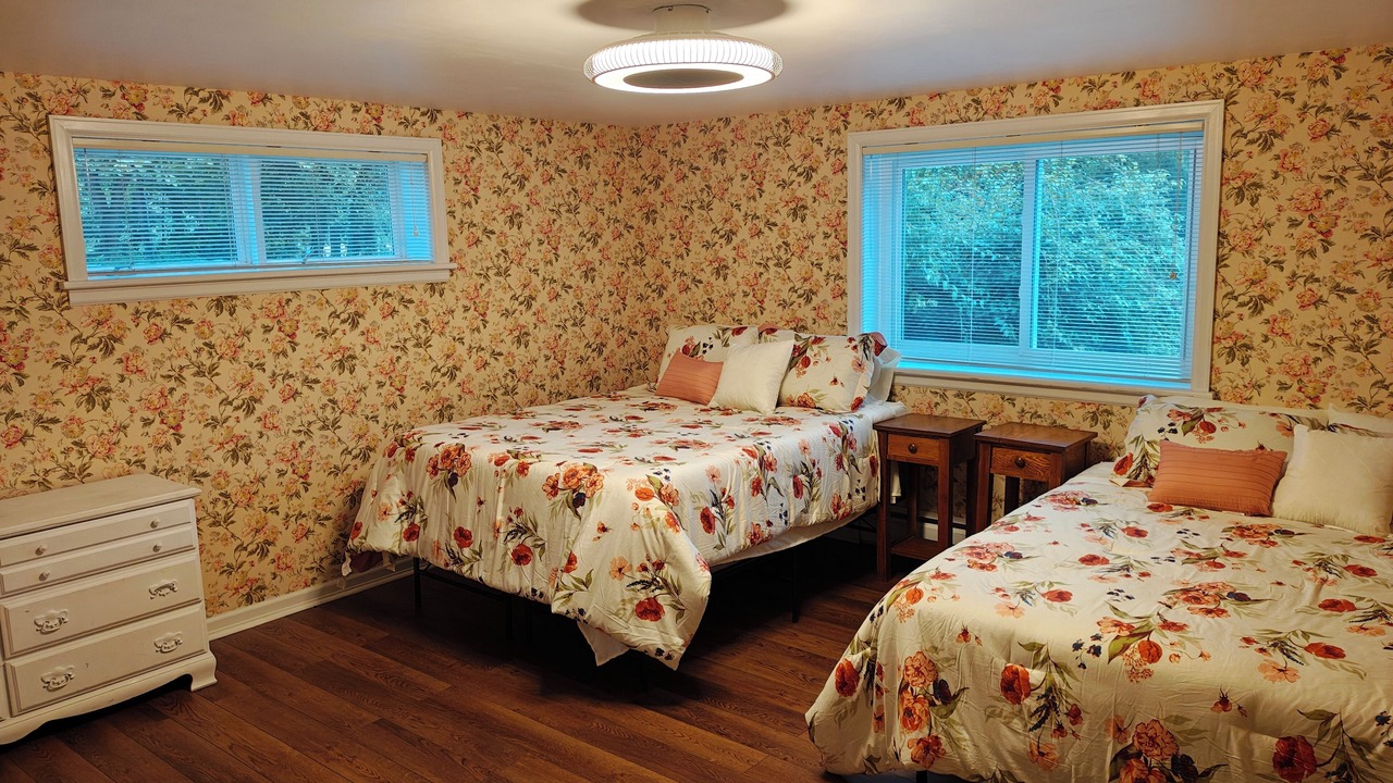 Photo of Bedroom in Bellefonte