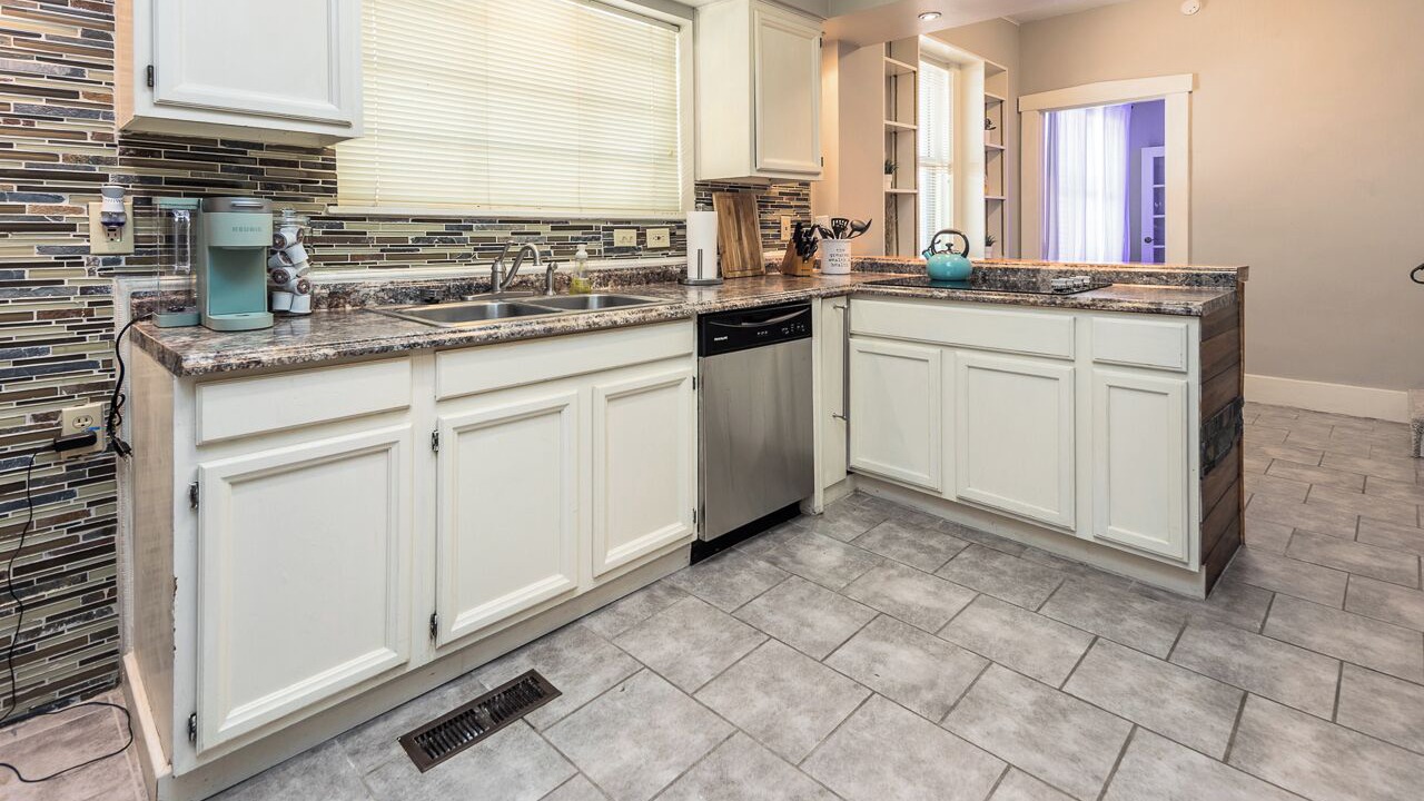 Photo of Kitchen in Cooper-Young Historic District