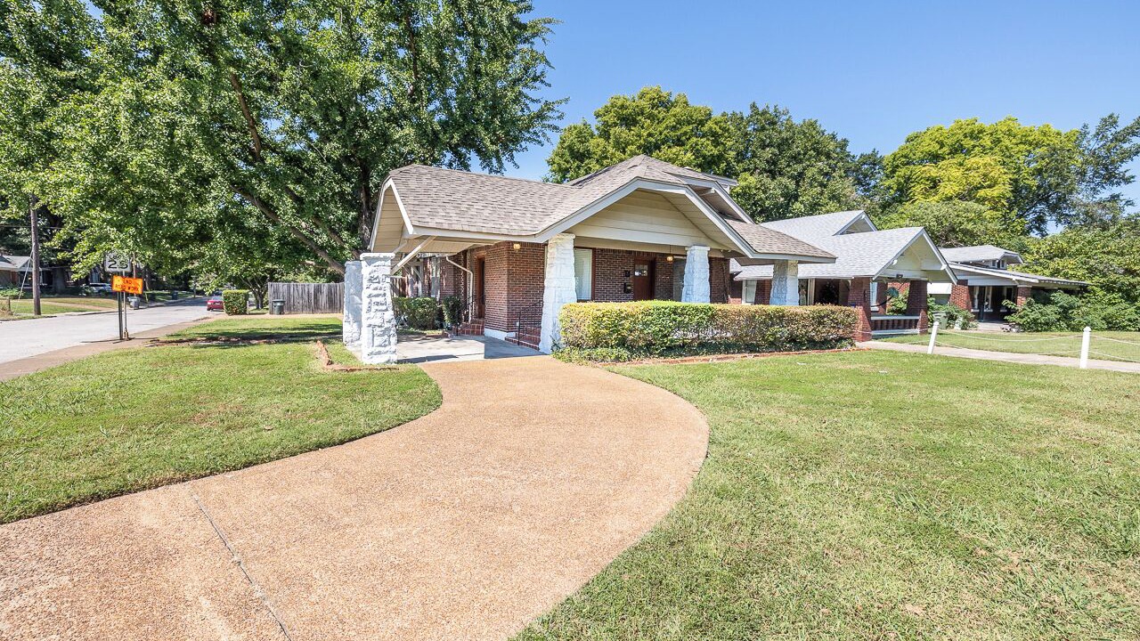 Photo of Outdoor in Cooper-Young Historic District