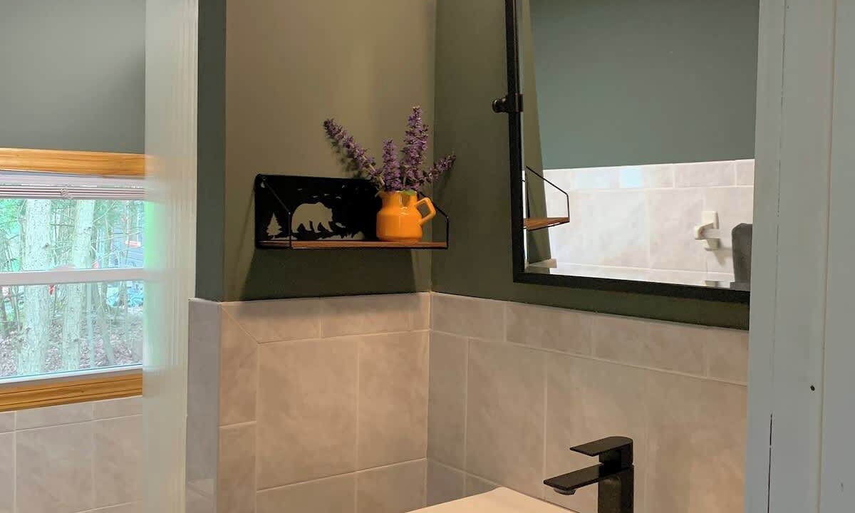 Photo of Bathroom in Layton