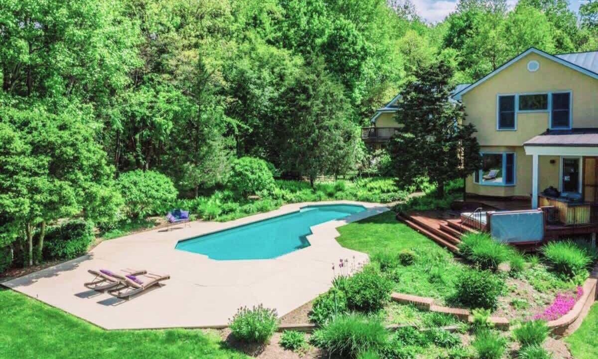 Photo of Outdoor in Blue Ridge