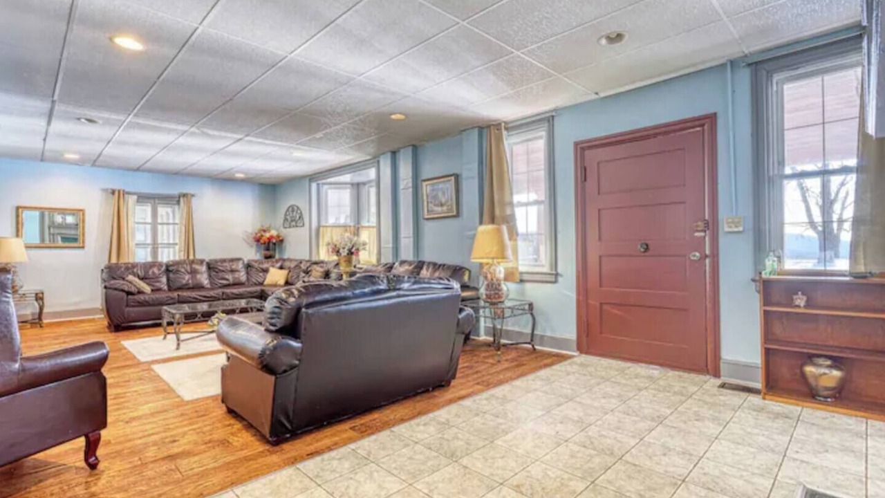 Photo of Livingroom in Waynesboro
