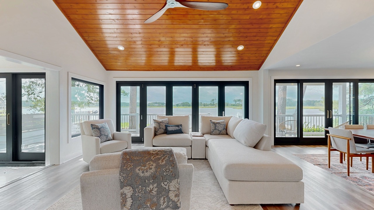Photo of Livingroom in Keen-Wik On the Bay