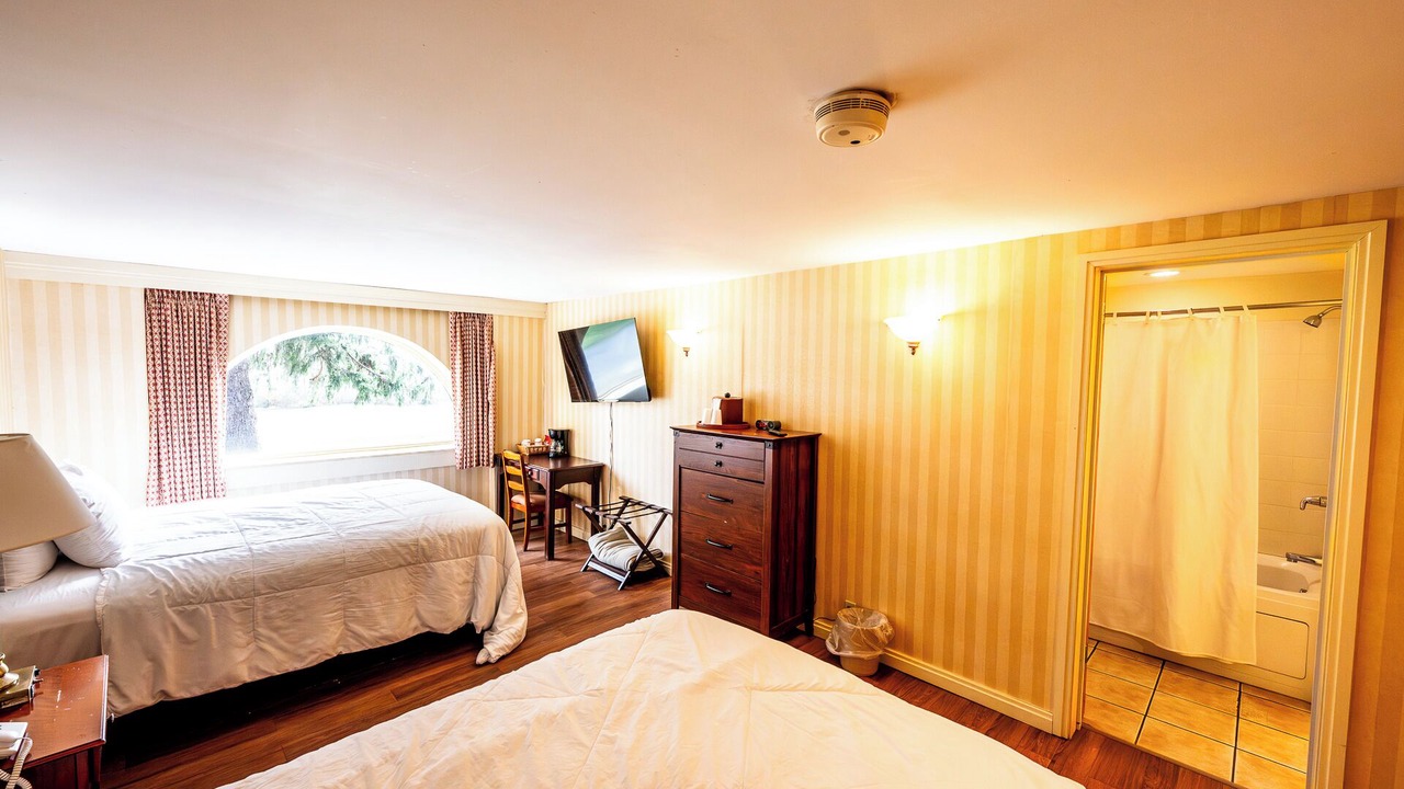 Photo of Bedroom in Shawnee On Delaware