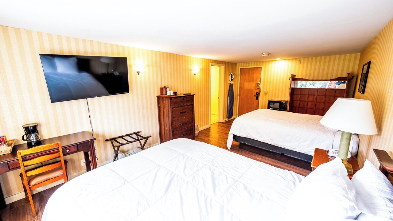 Photo of Bedroom in Shawnee On Delaware