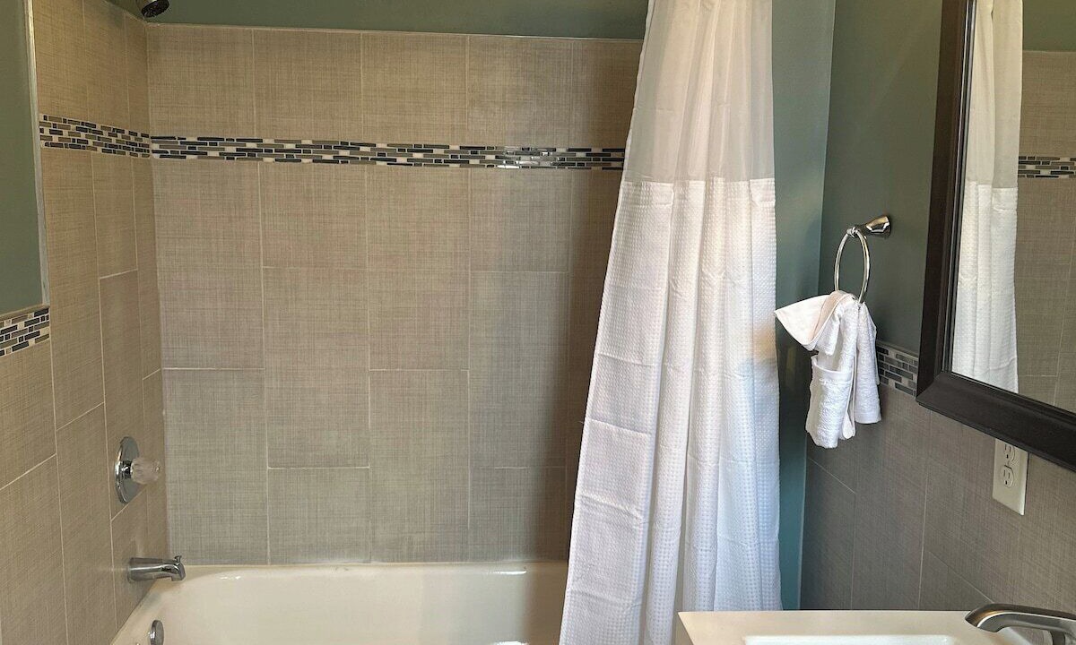 Photo of Bathroom in Downtown Baltimore