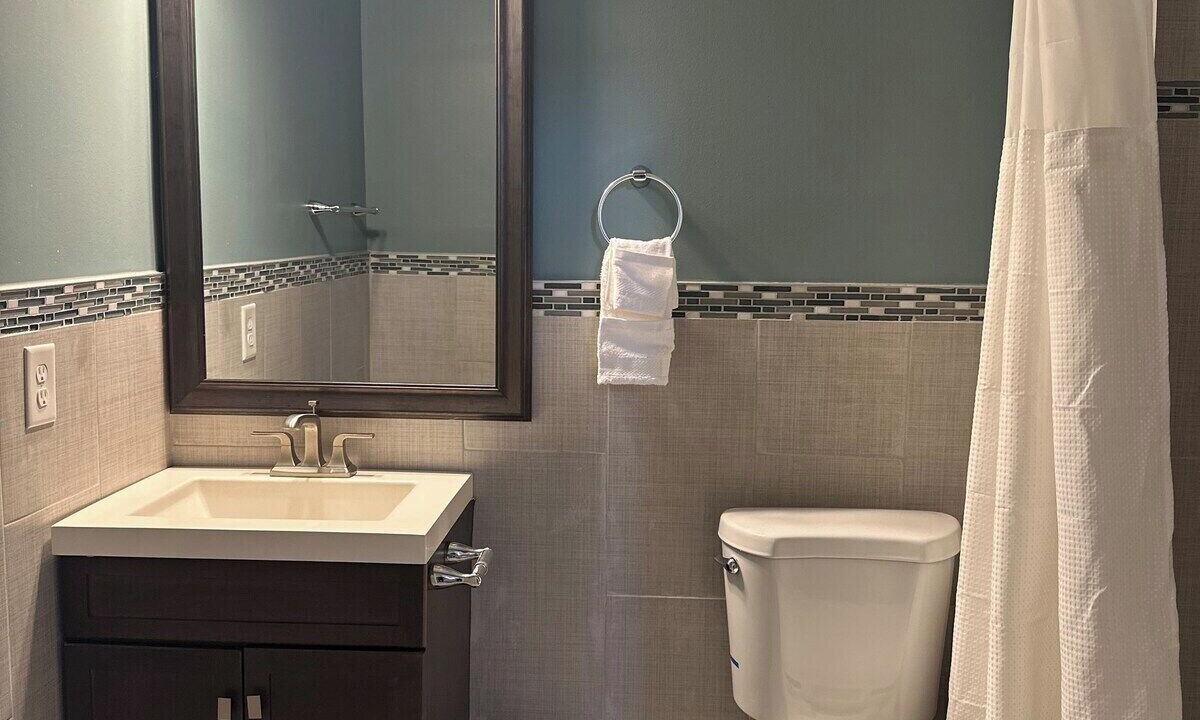 Photo of Bathroom in Downtown Baltimore