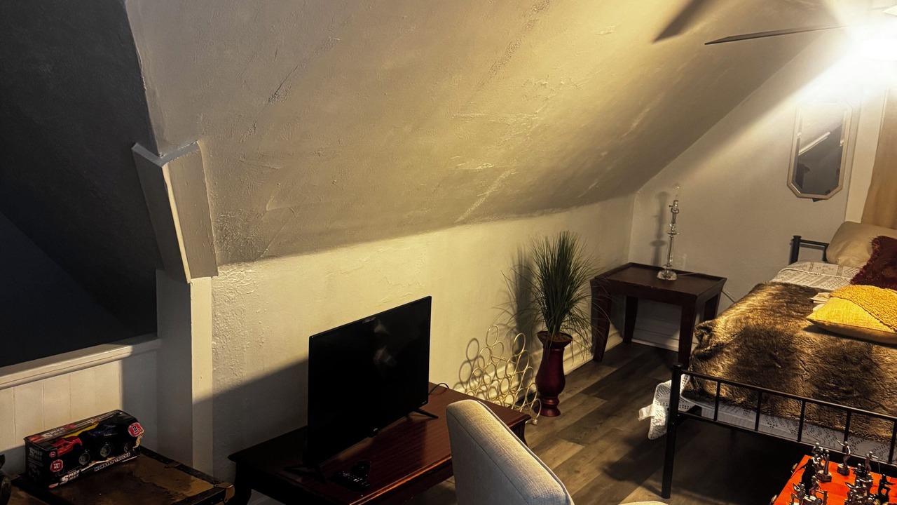 Photo of Bedroom in South Hills