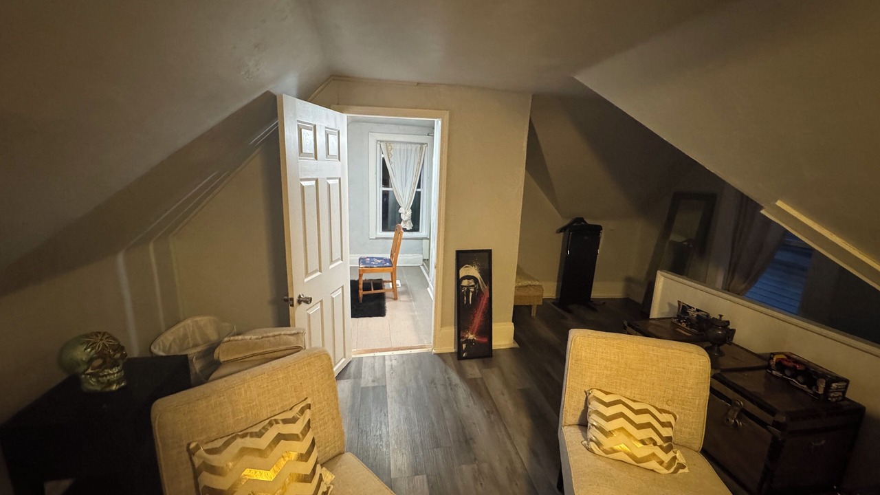 Photo of Livingroom in South Hills