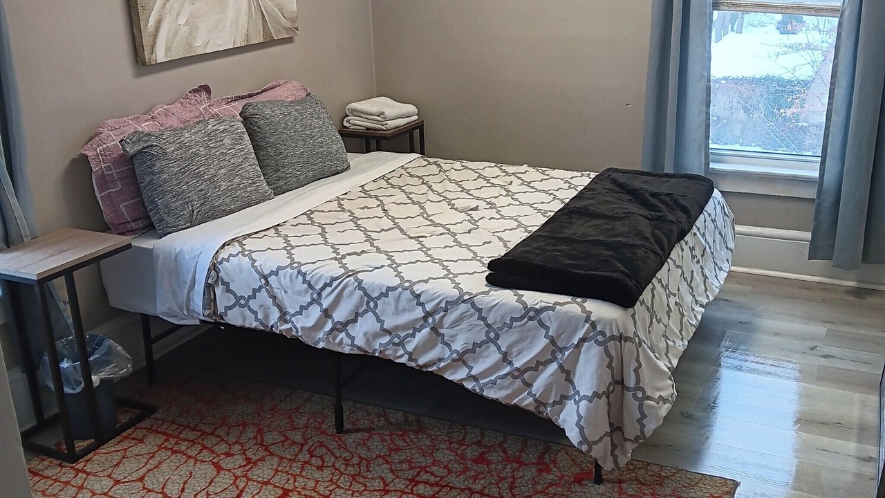 Photo of Bedroom in Erie