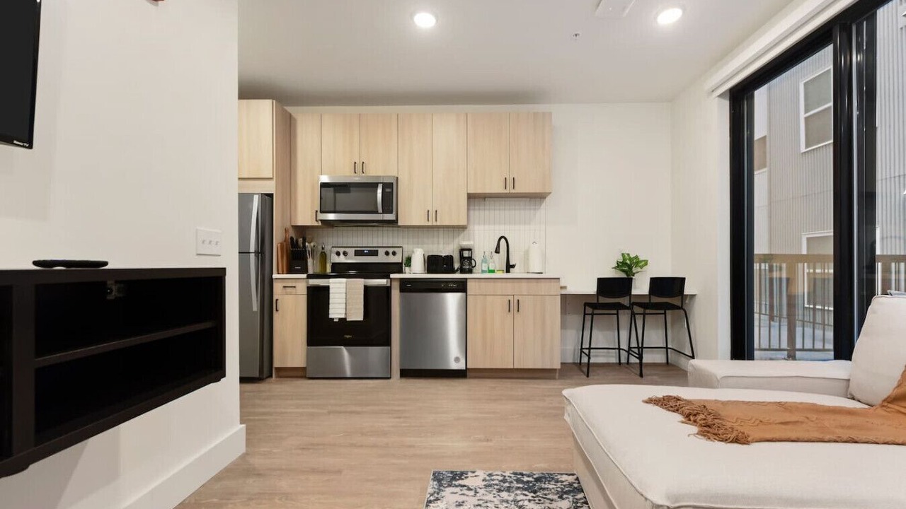 Photo of Livingroom in East Liberty