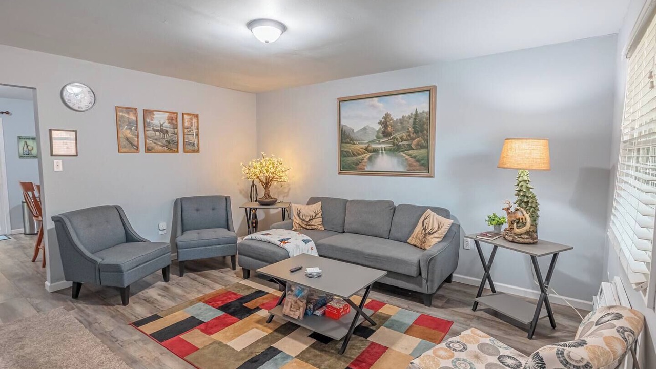 Photo of Livingroom in Saylorsburg