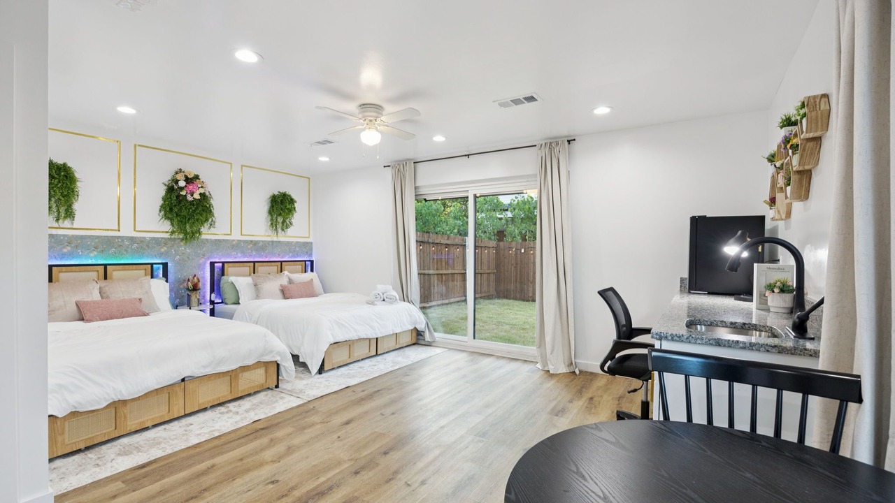 Photo of Bedroom in West Dallas