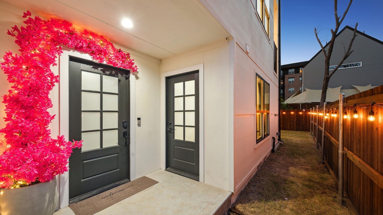Photo of Outdoor in West Dallas