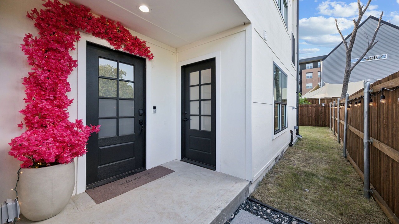 Photo of Outdoor in West Dallas