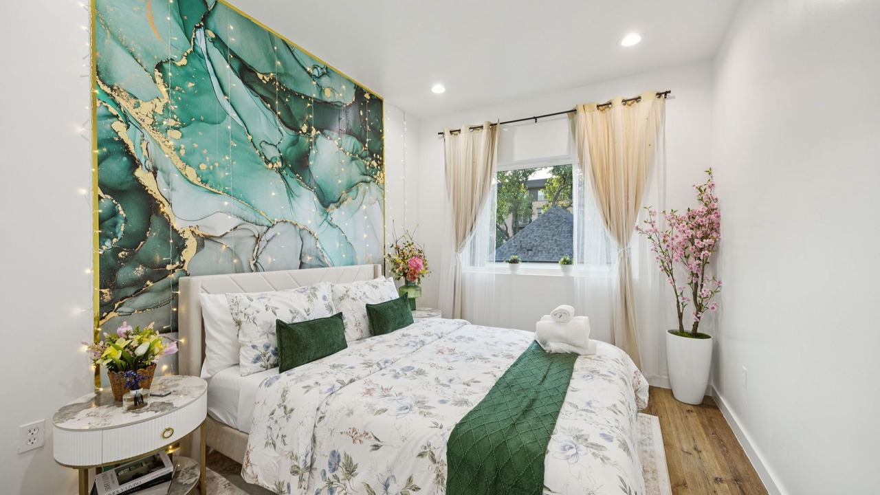 Photo of Bedroom in West Dallas