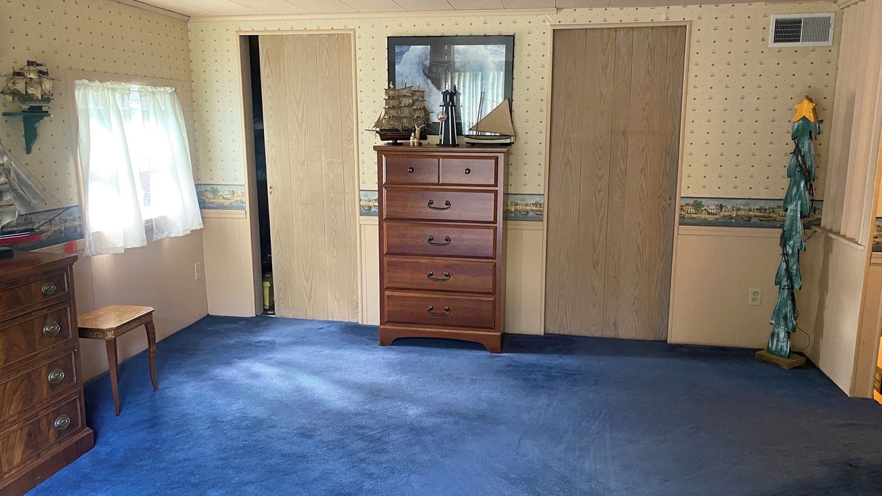 Photo of Bedroom in South Hills