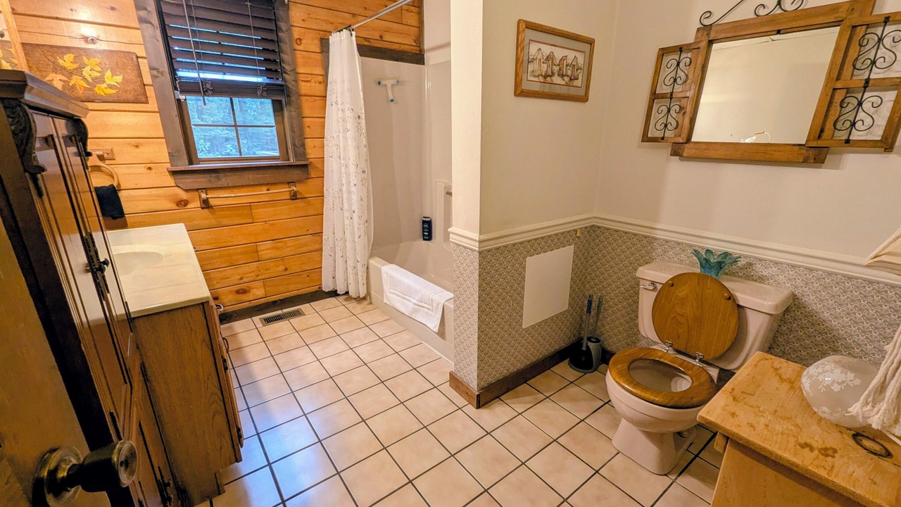 Photo of Bathroom in Nescopeck