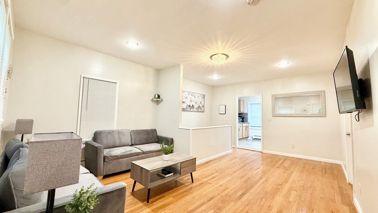 Photo of Bedroom in Montague