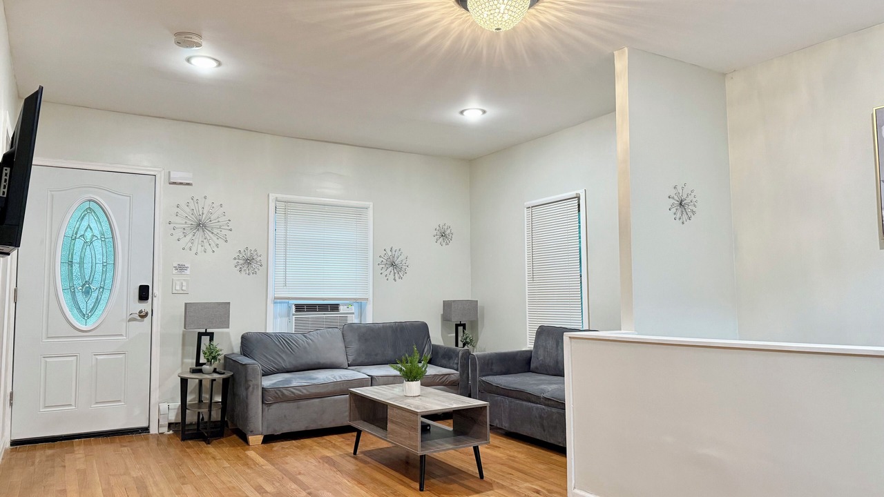 Photo of Bedroom in Montague