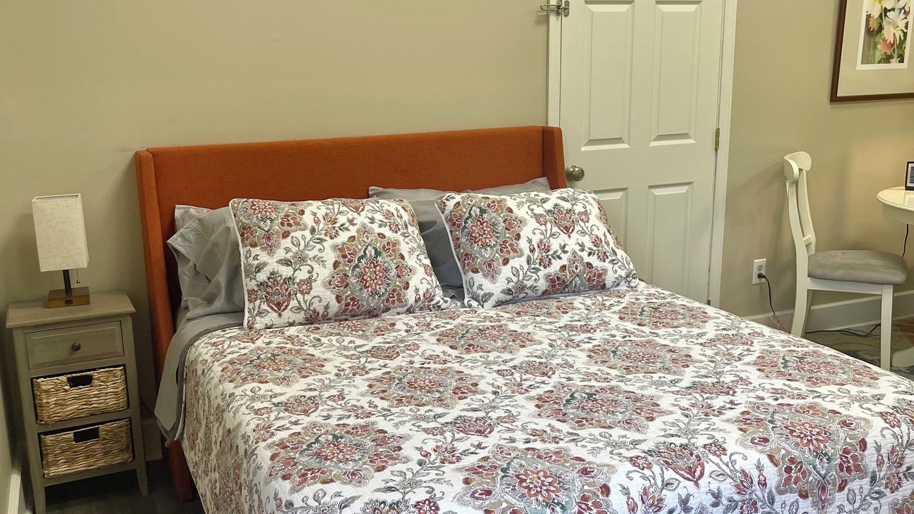 Photo of Bedroom in Warren