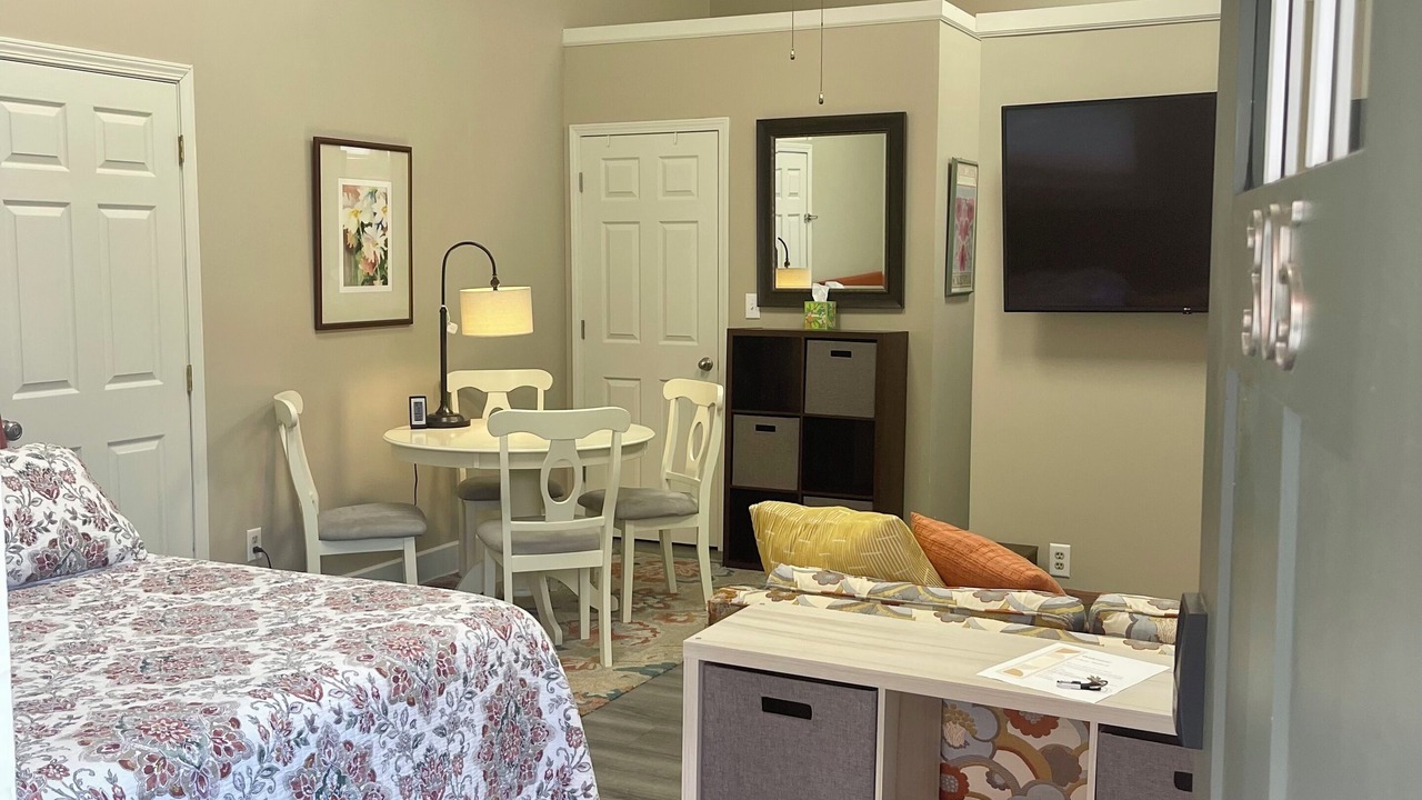 Photo of Bedroom in Warren
