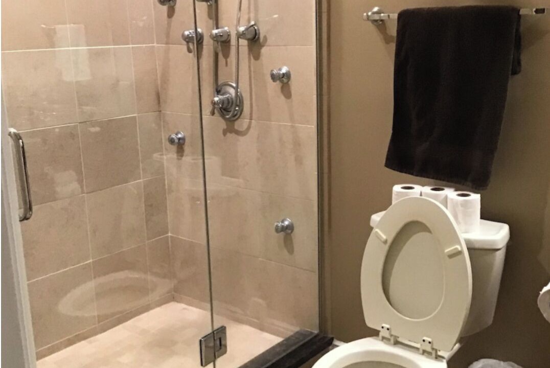 Photo of Bathroom in Geneva-on-the-Lake