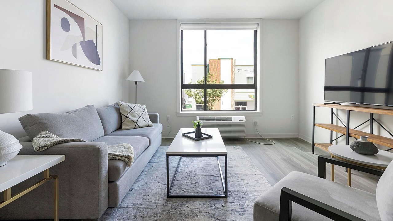 Photo of Livingroom in Carteret