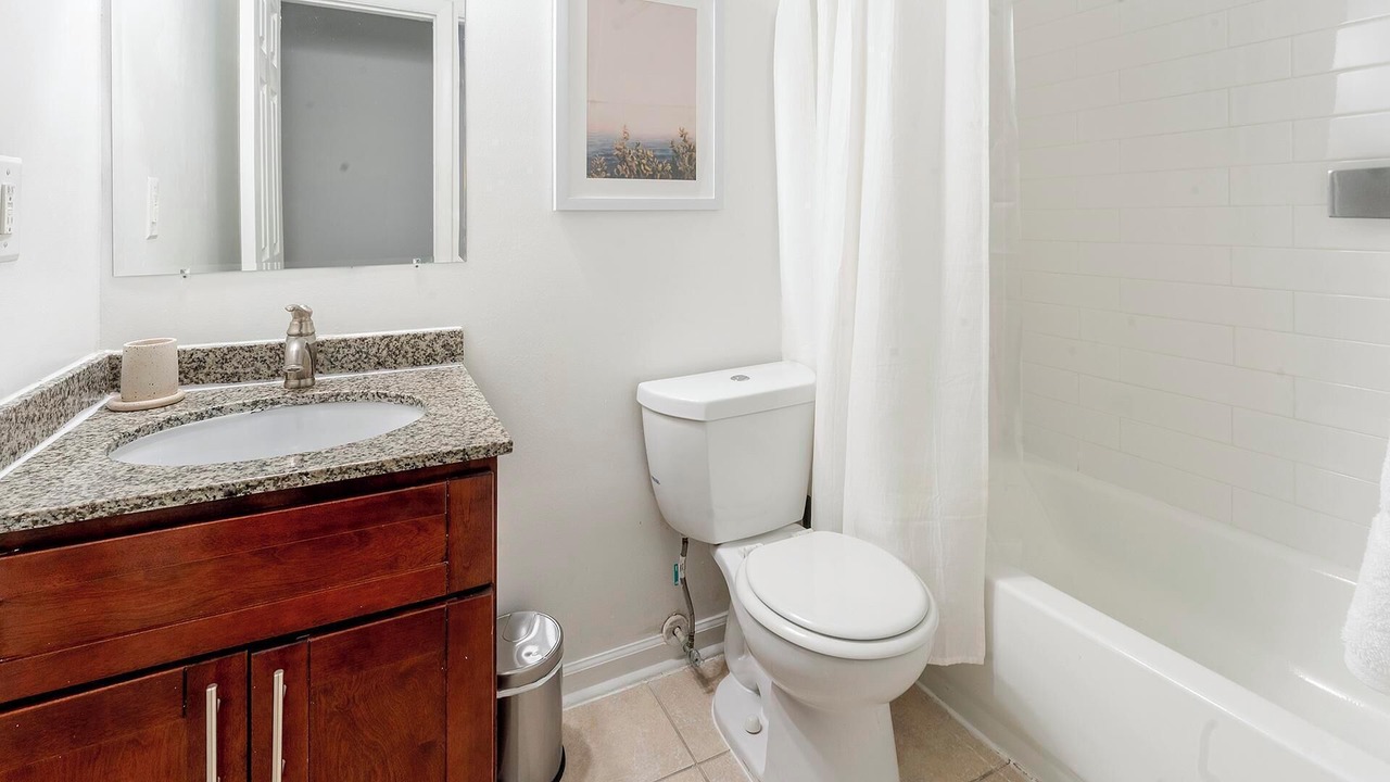 Photo of Bathroom in Greenbelt