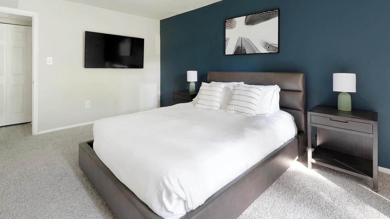 Photo of Bedroom in Greenbelt