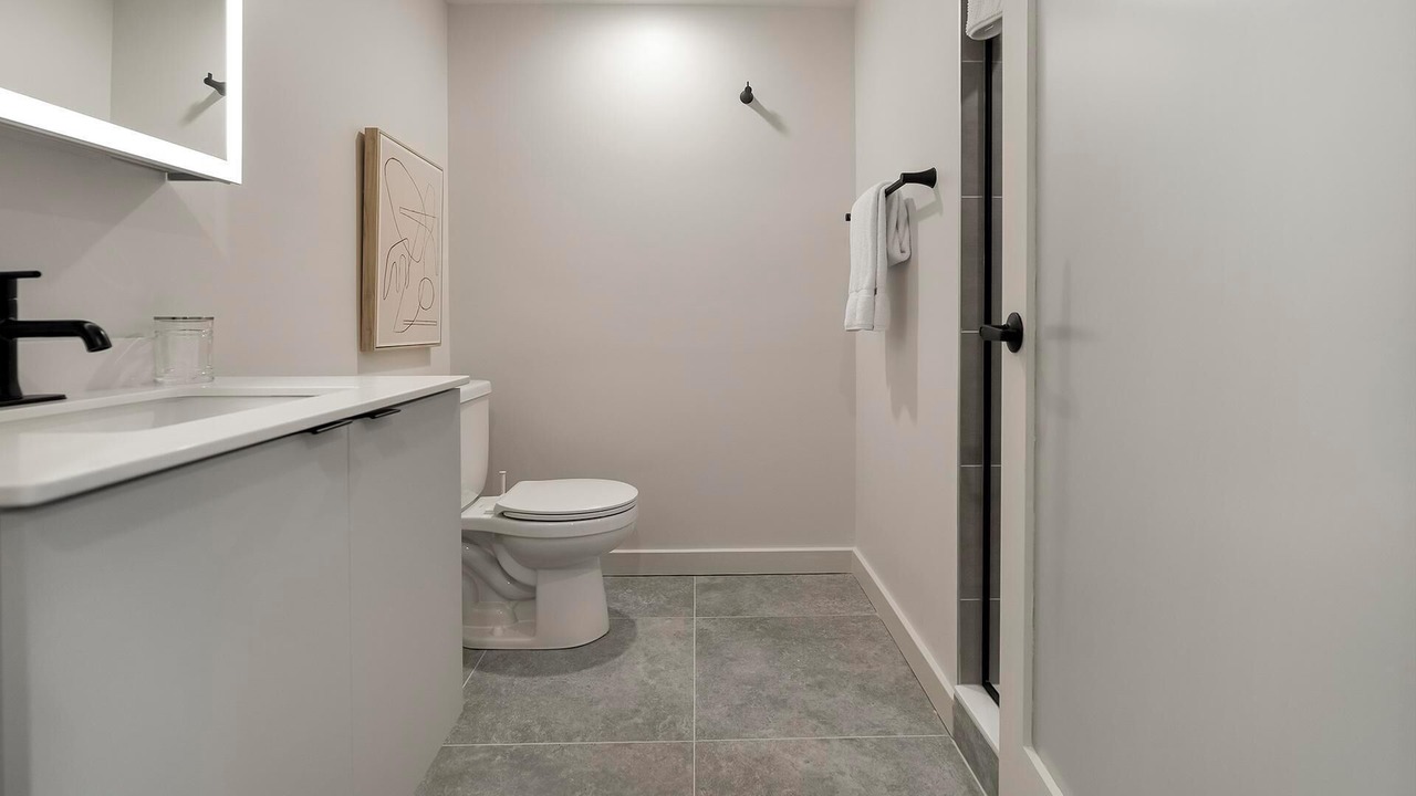 Photo of Bathroom in Norris Square