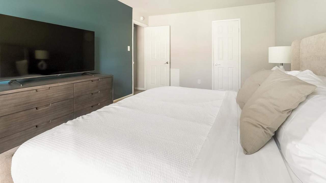 Photo of Bedroom in Greenbelt