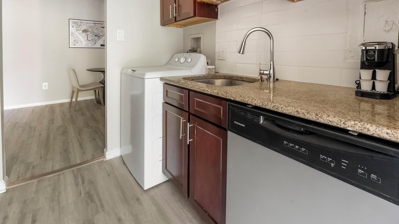 Photo of Kitchen in Greenbelt