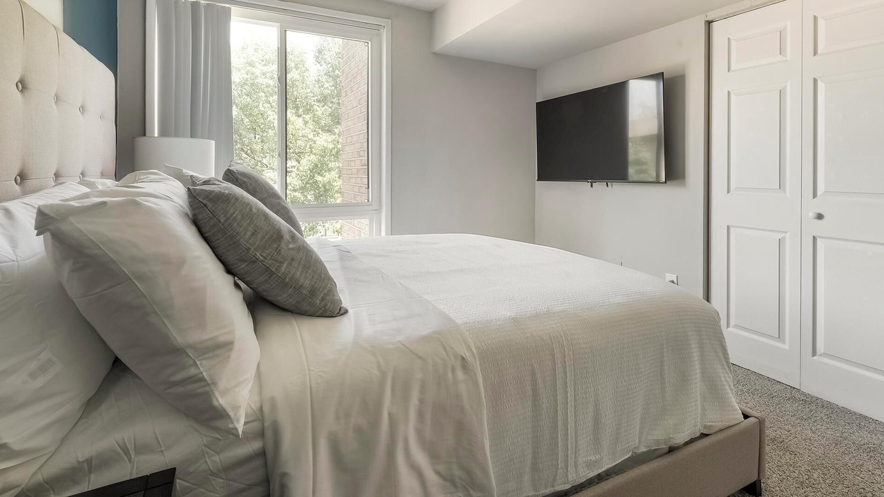 Photo of Bedroom in Greenbelt