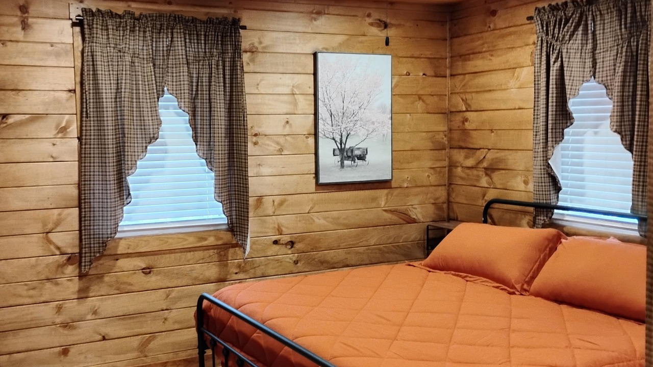 Photo of Bedroom in Creola