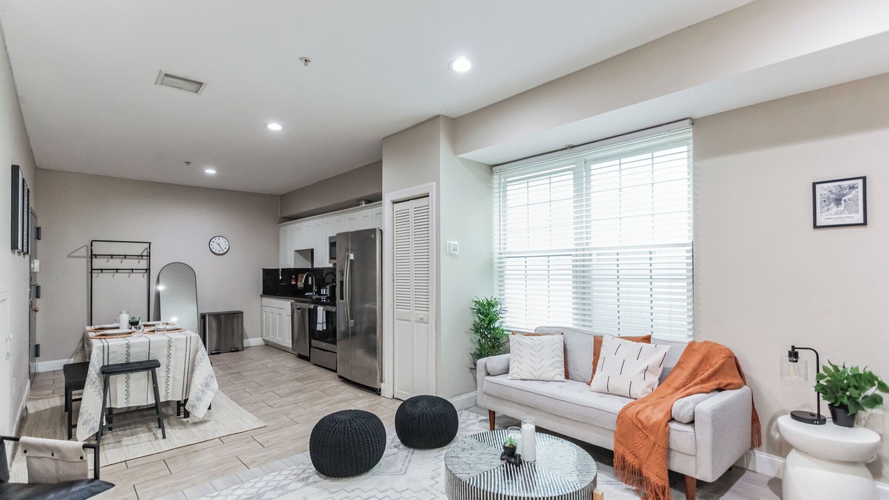 Photo of Livingroom in Chinatown