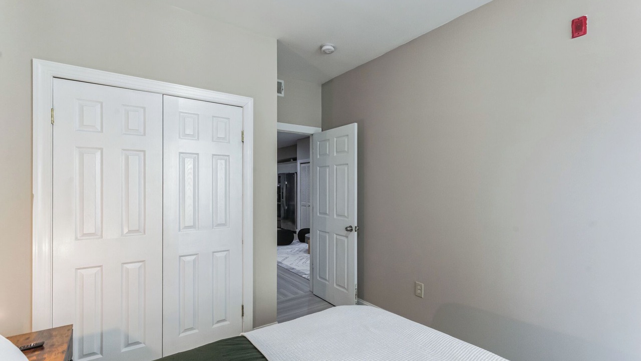 Photo of Bedroom in Chinatown