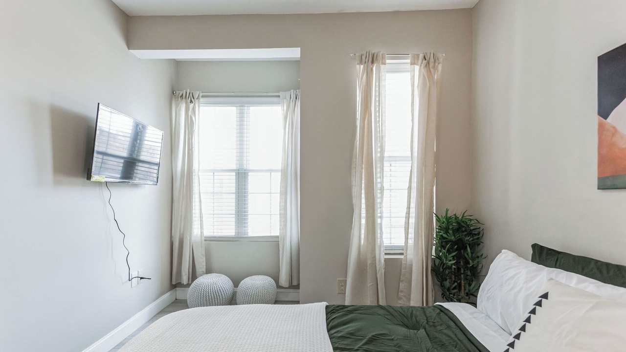 Photo of Bedroom in Chinatown