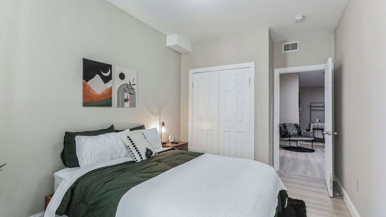 Photo of Bedroom in Chinatown