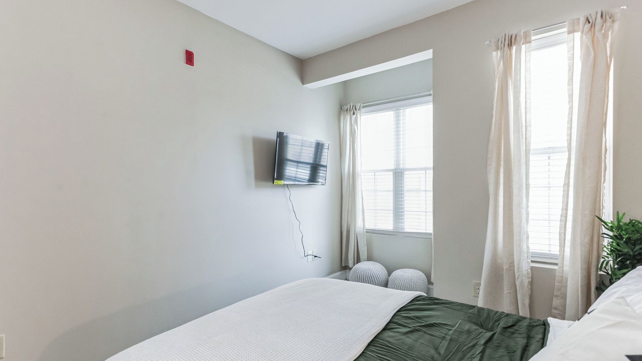 Photo of Bedroom in Chinatown