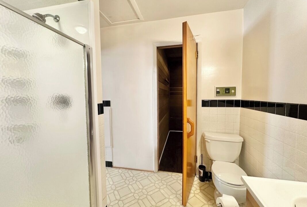 Photo of Bathroom in Mechanicsville