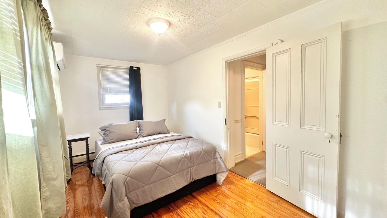 Photo of Bedroom in Danville