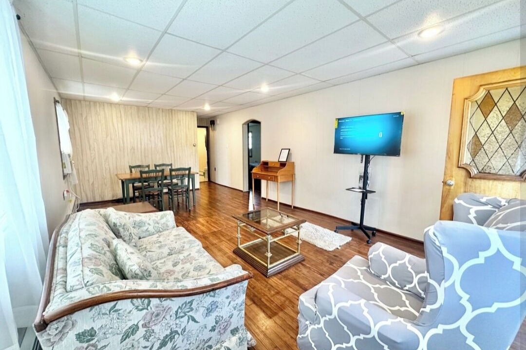 Photo of Livingroom in Danville