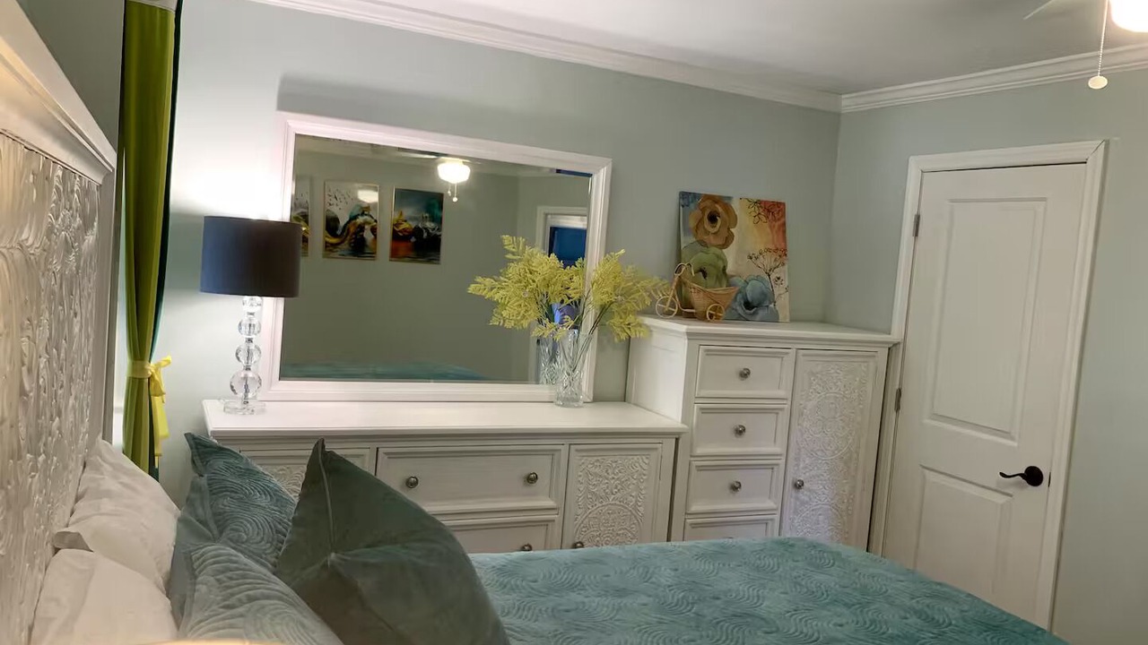 Photo of Bedroom in Elwood