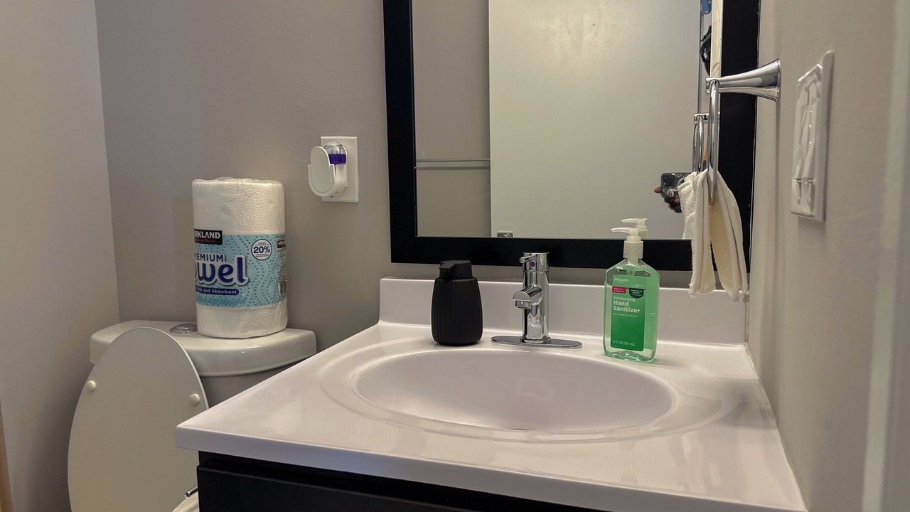 Photo of Bathroom in Downtown Baltimore