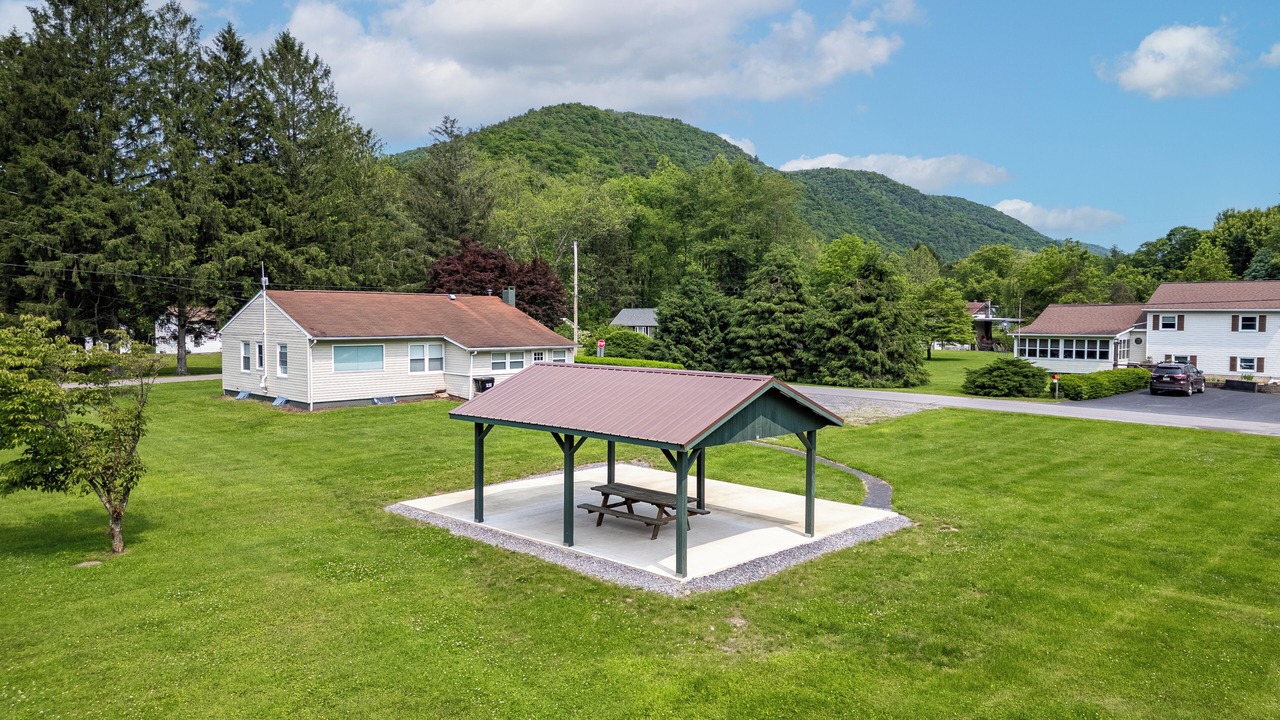 Photo of Outdoor in Waterville