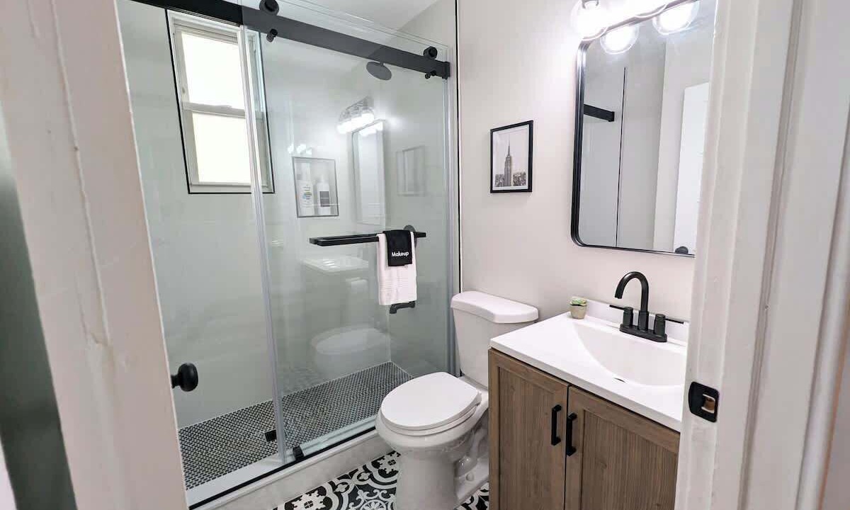 Photo of Bathroom in Orange