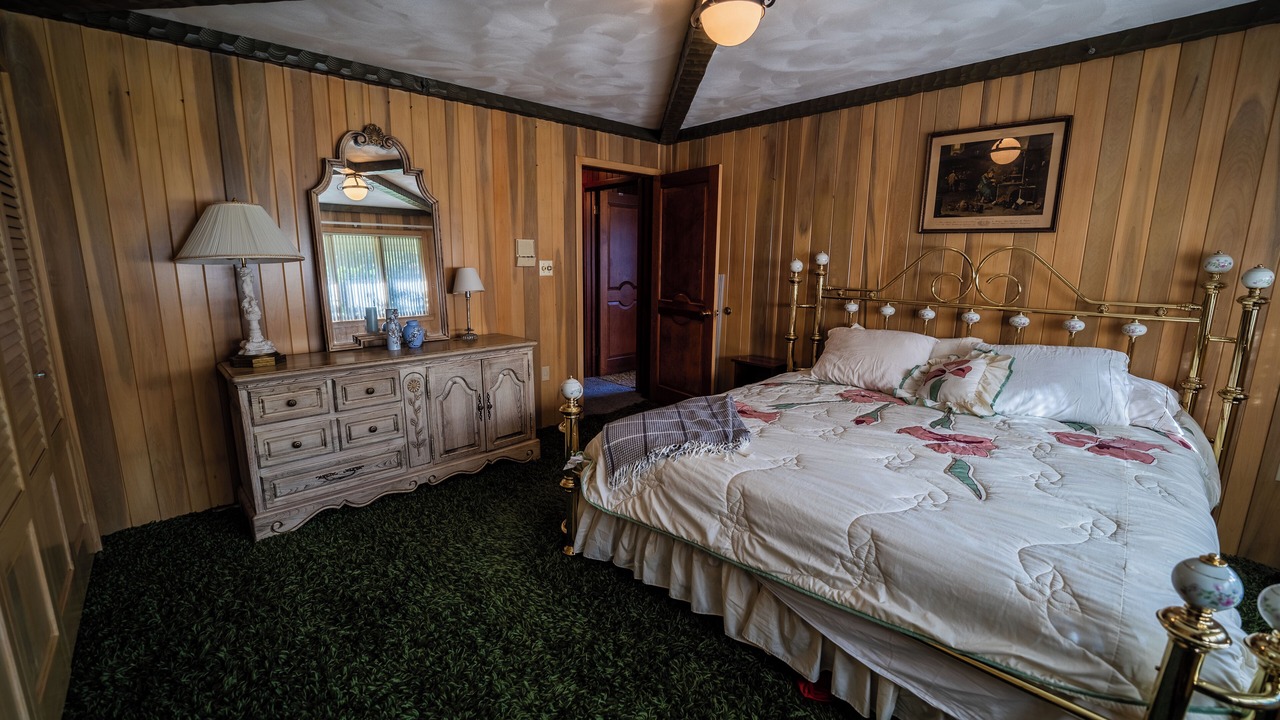 Photo of Bedroom in Kane