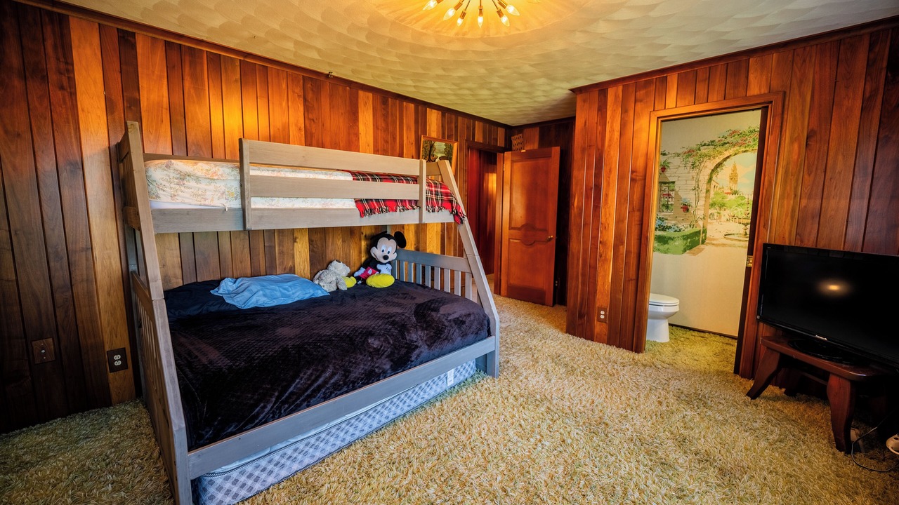 Photo of Bedroom in Kane
