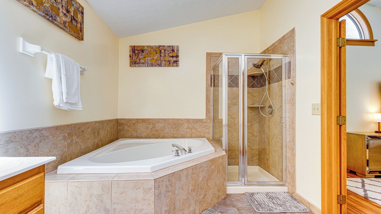 Photo of Bathroom in Gahanna